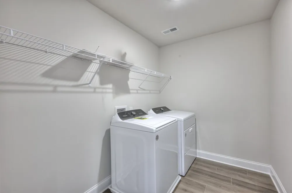 210 Vanguard Drive La Vergne, TN 37086