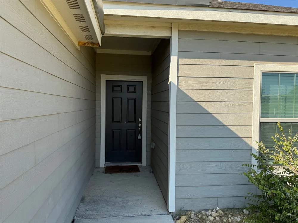 13732 Musselshell Drive Ponder, TX 76259