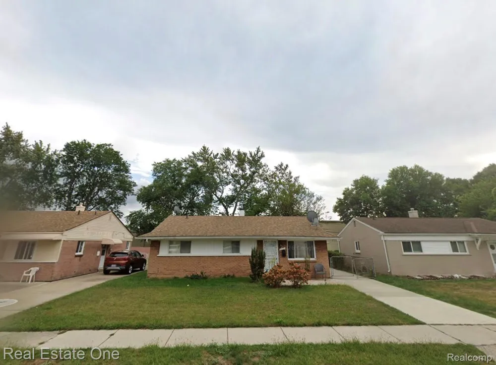 13351 Albany Street Oak Park City, MI 48237