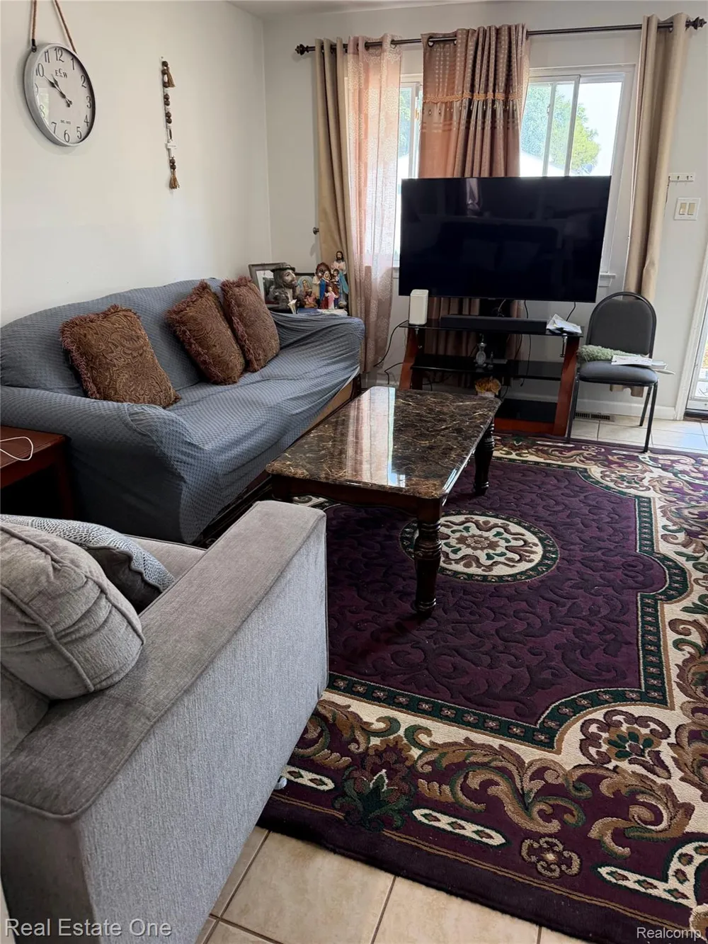 13351 Albany Street Oak Park City, MI 48237