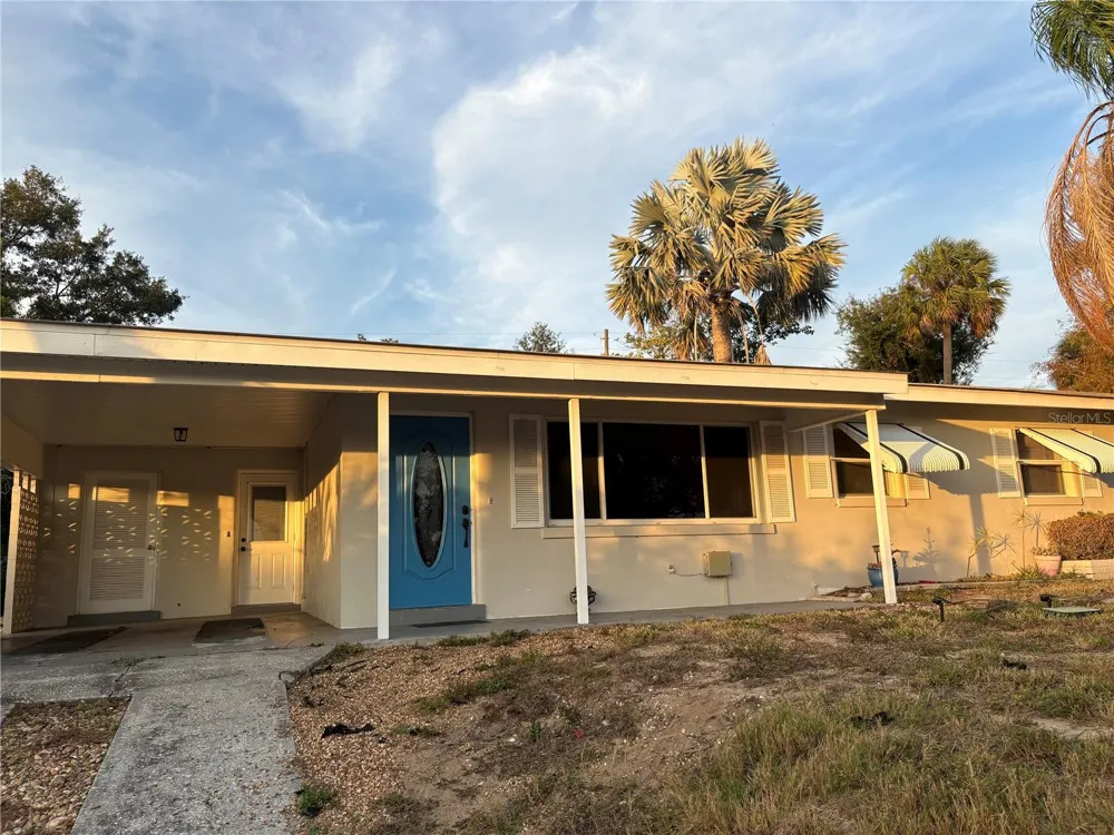 719 HILLSIDE AVENUE Lake Wales, FL 33853