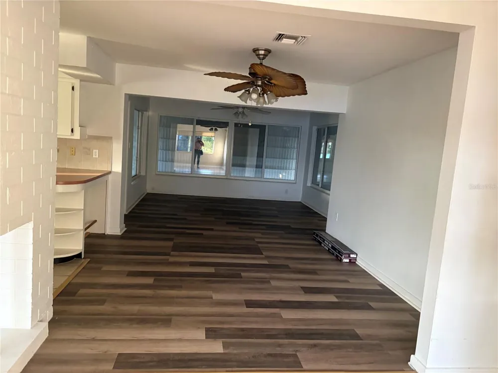 719 HILLSIDE AVENUE Lake Wales, FL 33853