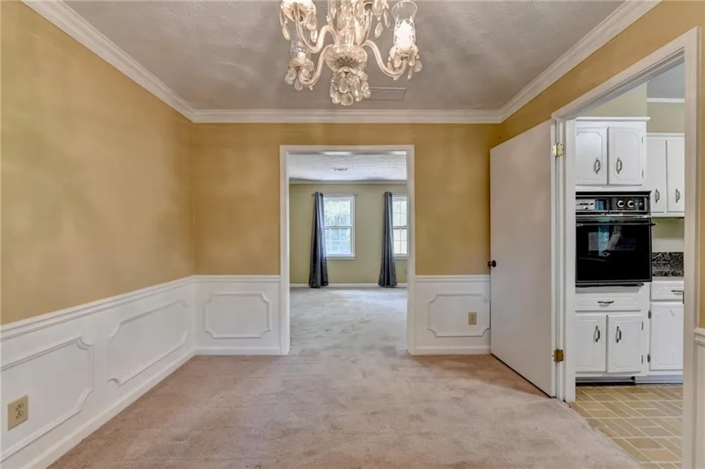 567 Planters Row SW Lilburn, GA 30047