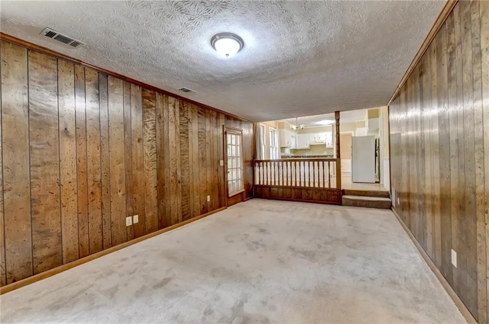 567 Planters Row SW Lilburn, GA 30047