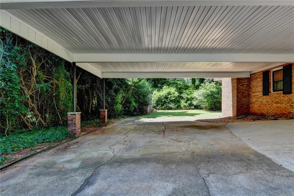 567 Planters Row SW Lilburn, GA 30047