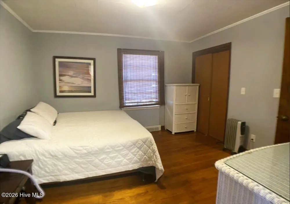 13570 Lake Road Engelhard, NC 27824