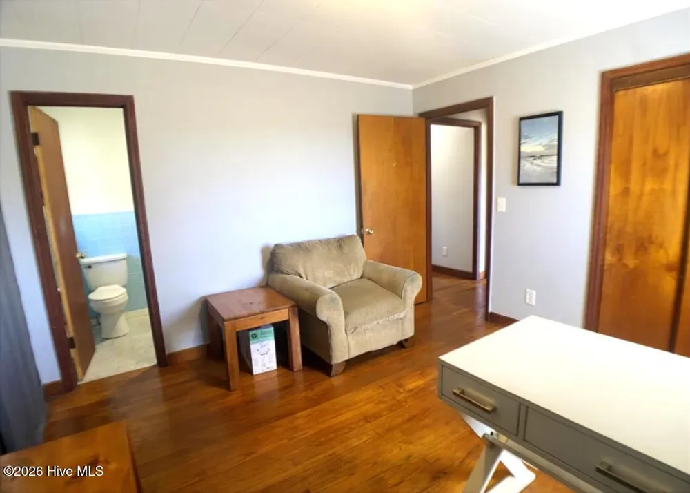 13570 Lake Road Engelhard, NC 27824