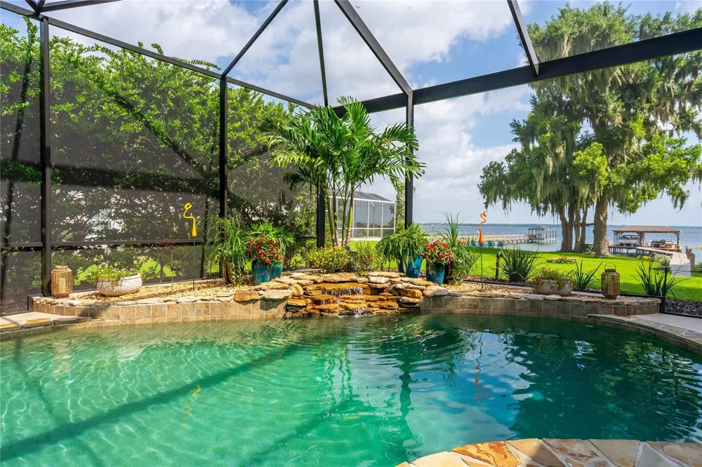 7311 BIRDS NEST COURT Yalaha, FL 34797