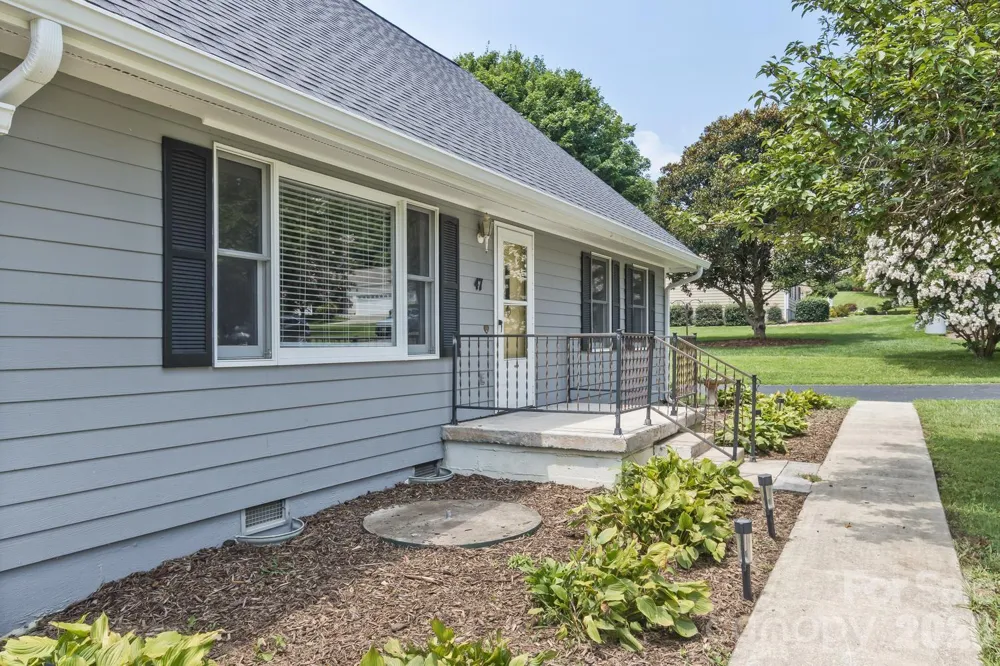 47 Cane Creek Circle Fairview, NC 28730