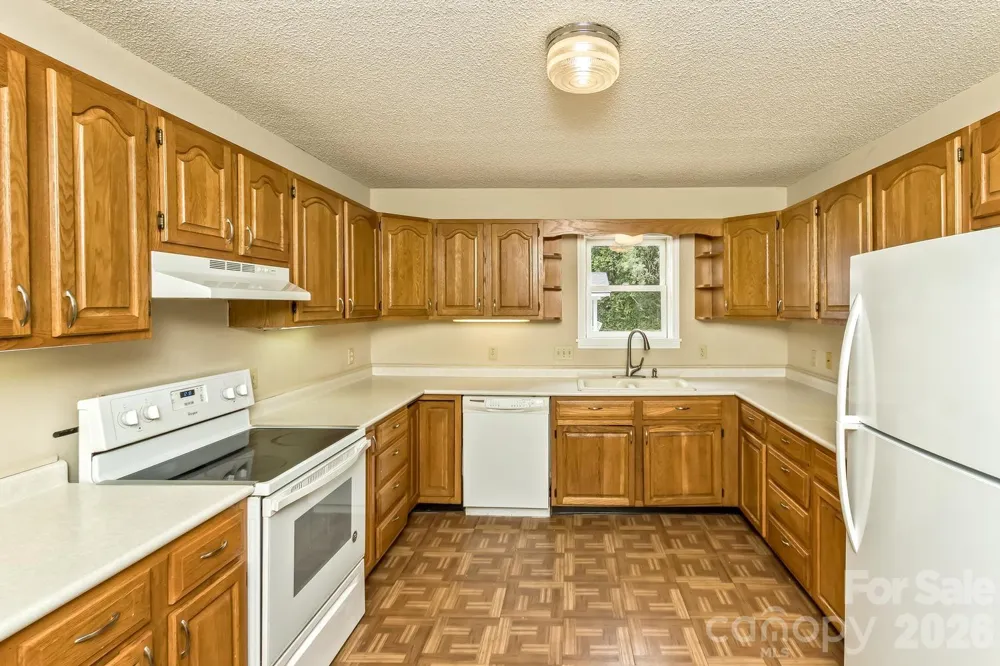 47 Cane Creek Circle Fairview, NC 28730