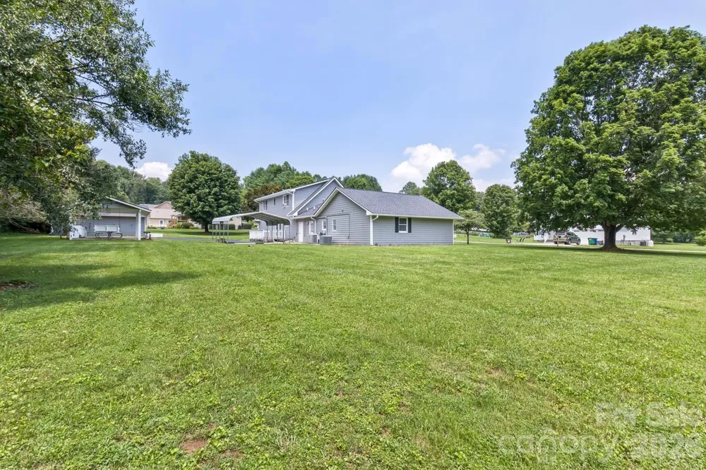 47 Cane Creek Circle Fairview, NC 28730