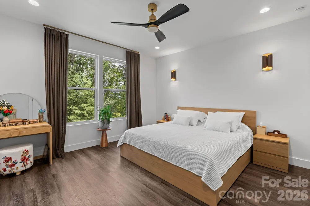 49 Timber Moss Drive Asheville, NC 28804