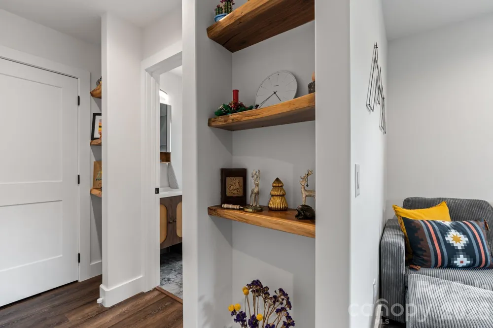 49 Timber Moss Drive Asheville, NC 28804