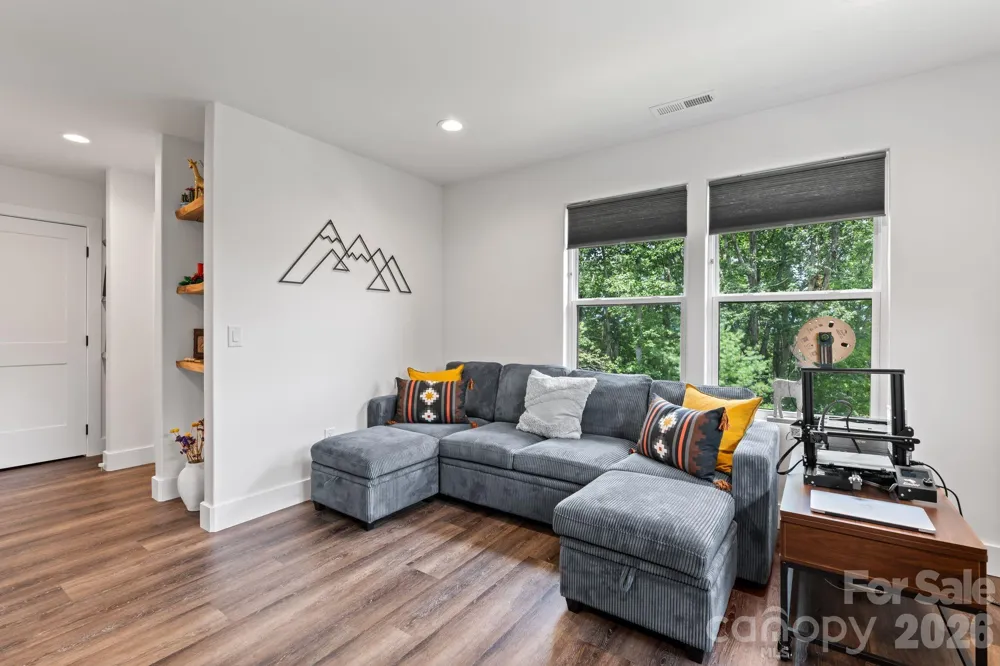49 Timber Moss Drive Asheville, NC 28804