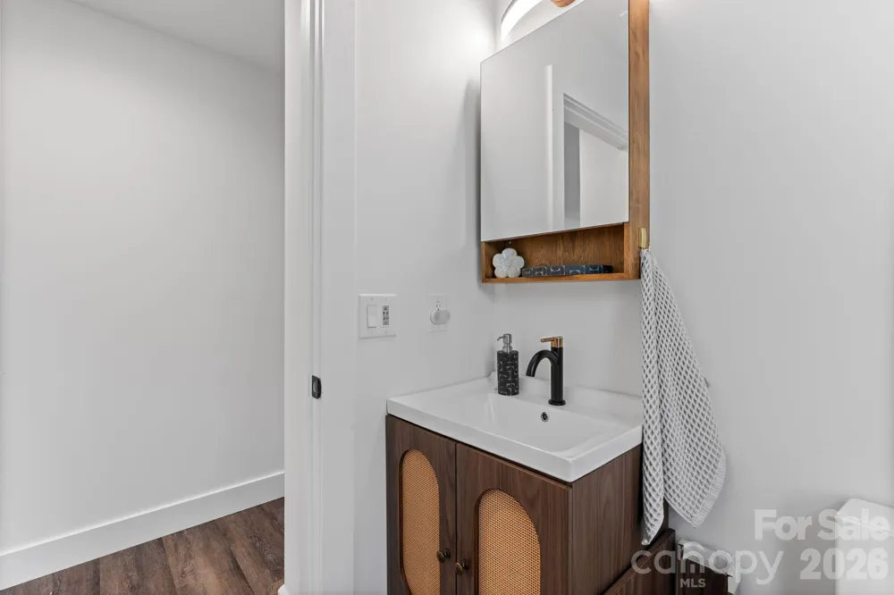 49 Timber Moss Drive Asheville, NC 28804