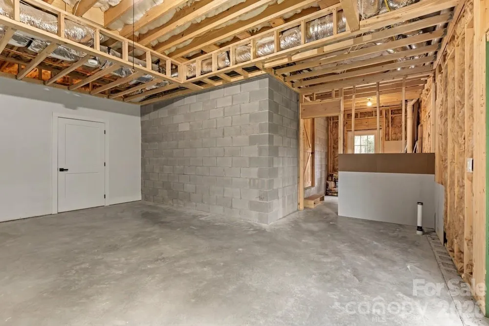 49 Timber Moss Drive Asheville, NC 28804