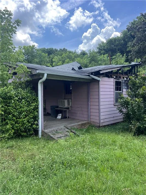 2 E 4th St Aragon, GA 30104