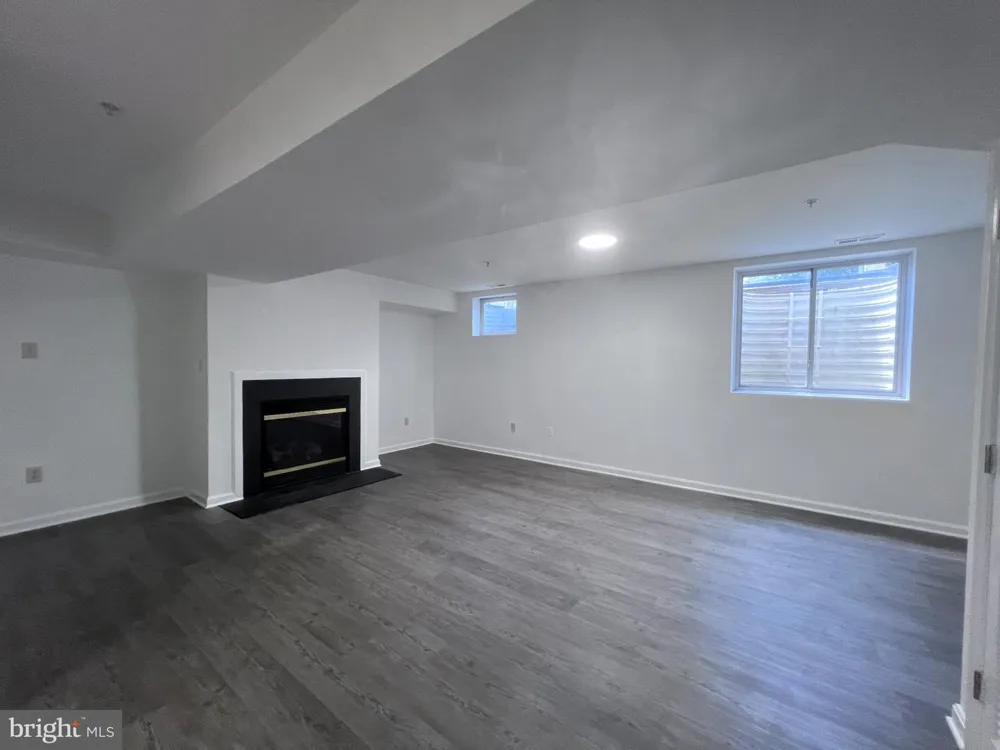2101 BUELL DRIVE Frederick, MD 21702