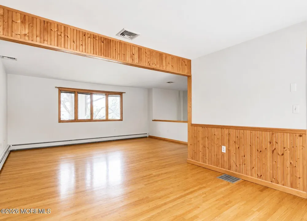 71 Sugar Maple Lane Tinton Falls, NJ 07724