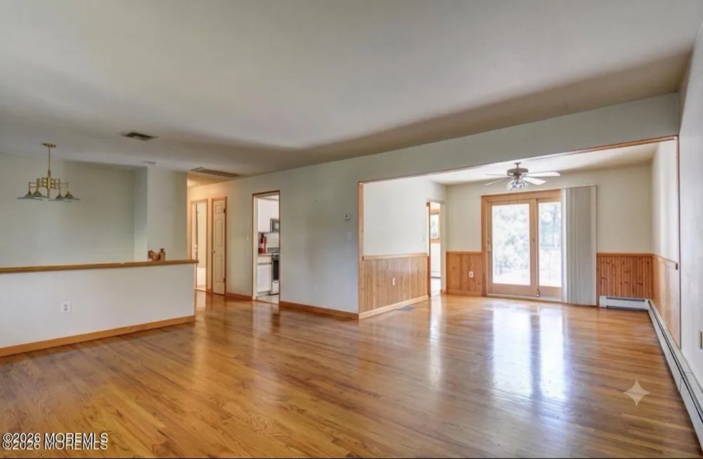 71 Sugar Maple Lane Tinton Falls, NJ 07724