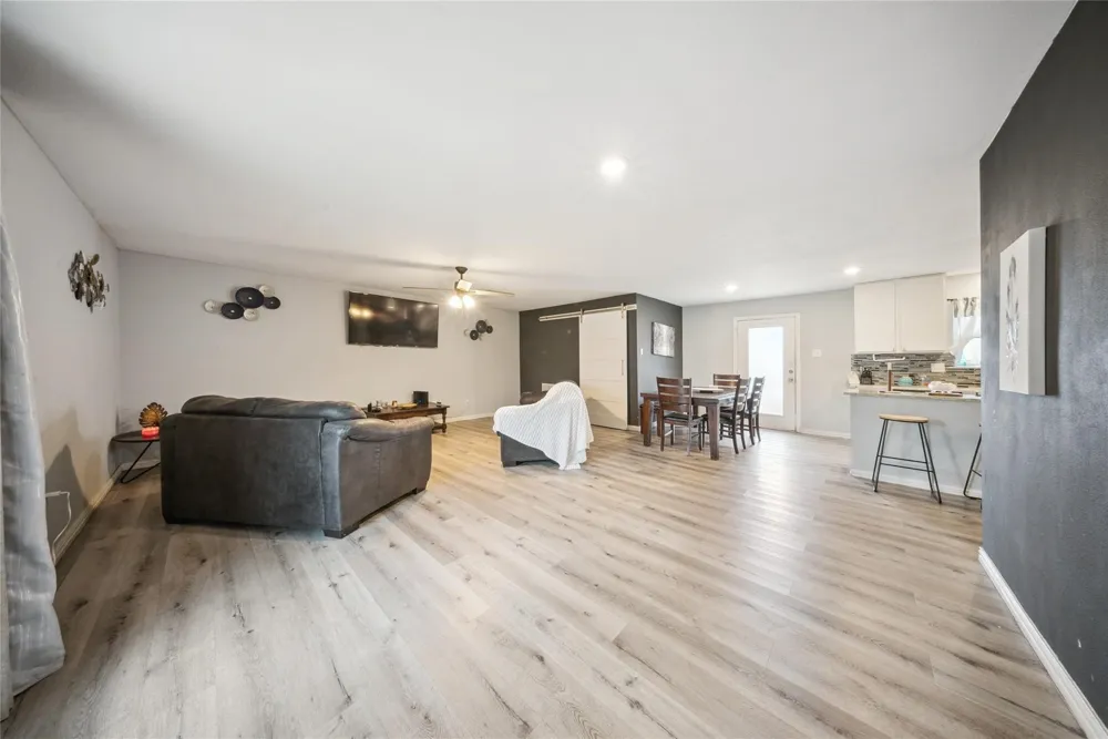 106 Glenview Place Hutchins, TX 75141