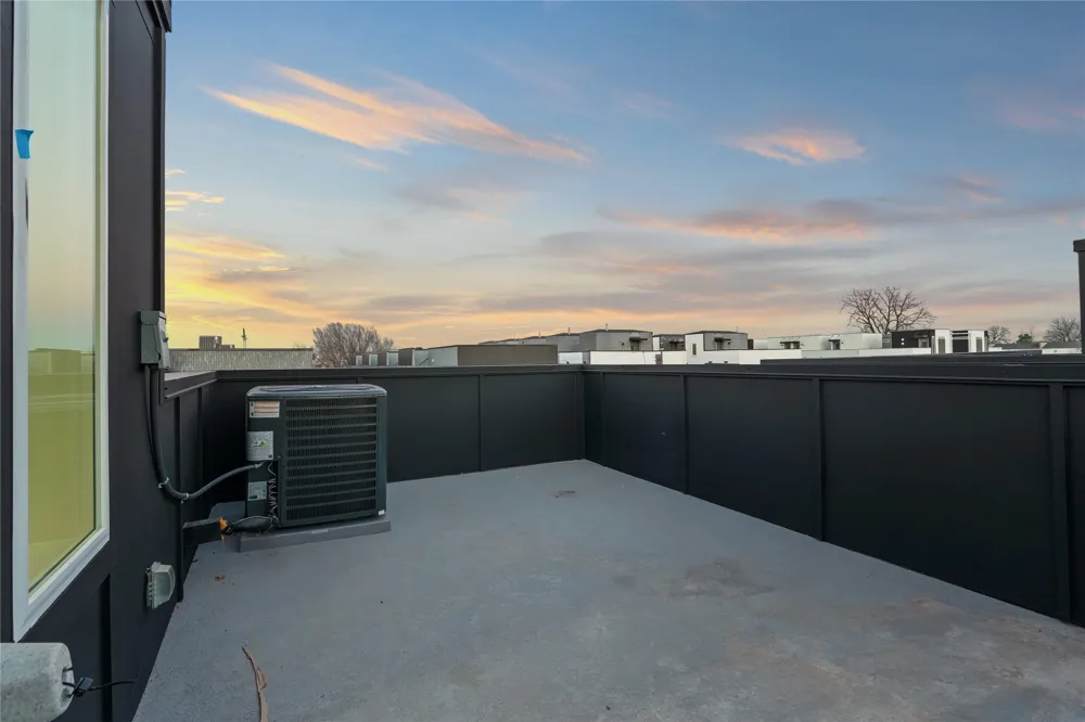 2031 Prairie Avenue #203 Dallas, TX 75204