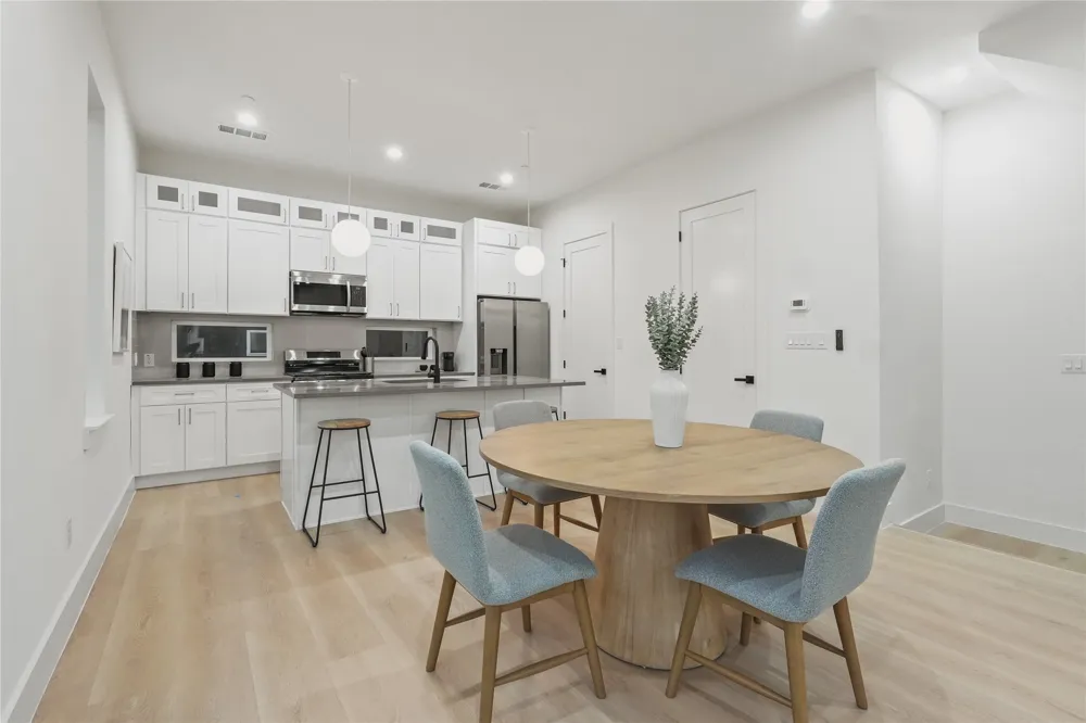 2031 Prairie Avenue #203 Dallas, TX 75204