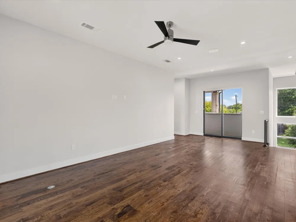 3061 Selma Lane Farmers Branch, TX 75234