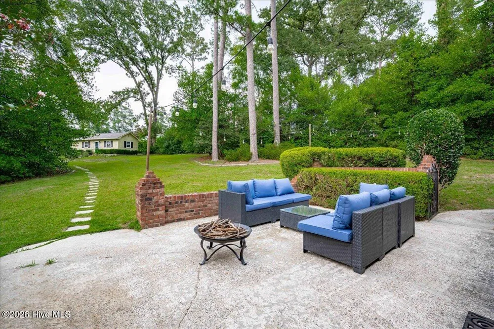 933 Campbellton Drive North Augusta, SC 29841