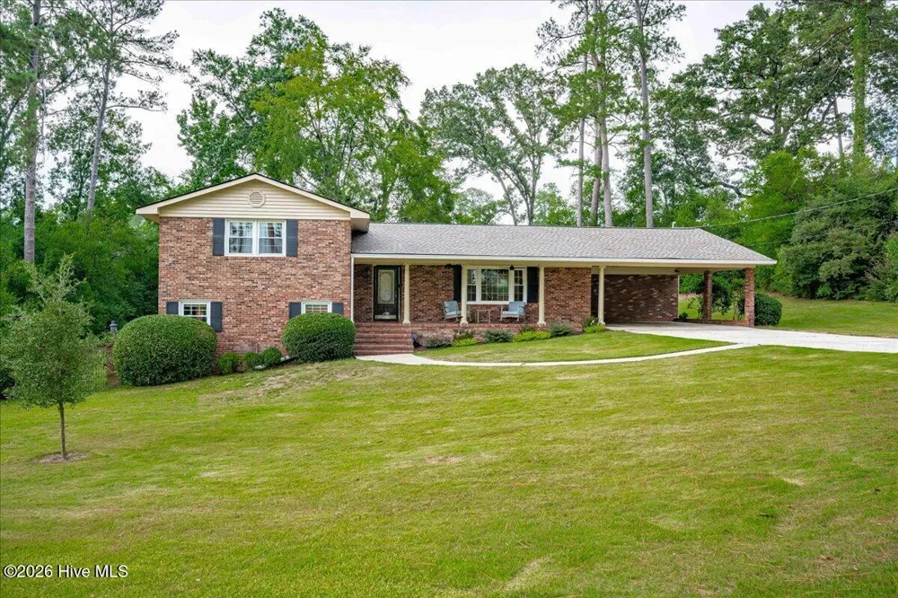 933 Campbellton Drive North Augusta, SC 29841