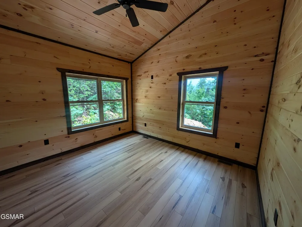 928 Ski Mountain Road Gatlinburg, TN 37738