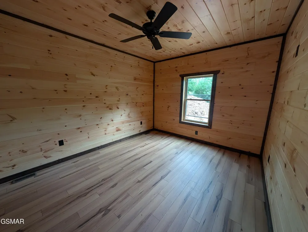 928 Ski Mountain Road Gatlinburg, TN 37738
