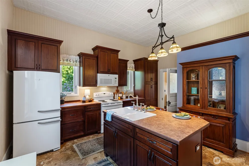 530 Adams Street Port Townsend, WA 98368