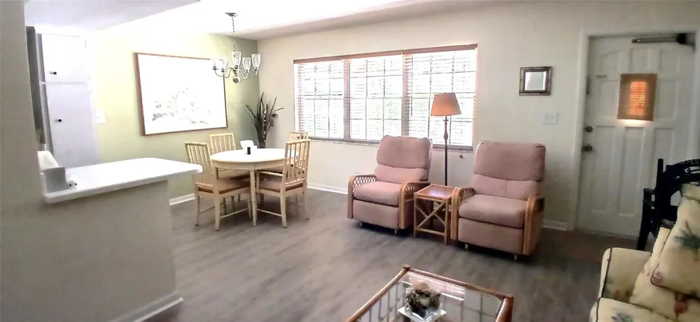 650 PINELLAS POINT DRIVE S #110 St Petersburg, FL 33705