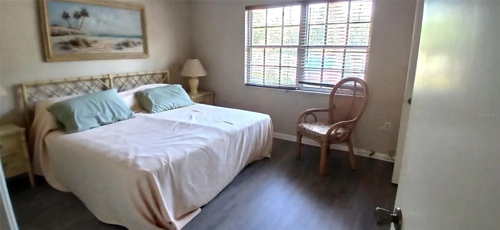 650 PINELLAS POINT DRIVE S #110 St Petersburg, FL 33705