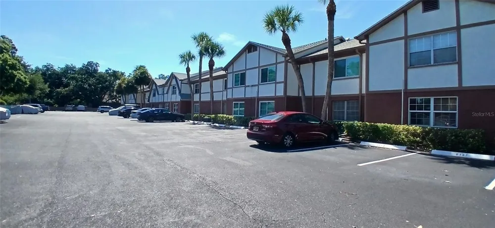 650 PINELLAS POINT DRIVE S #110 St Petersburg, FL 33705