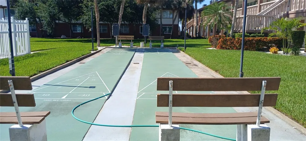 650 PINELLAS POINT DRIVE S #110 St Petersburg, FL 33705