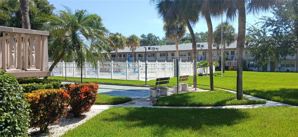 650 PINELLAS POINT DRIVE S #110 St Petersburg, FL 33705