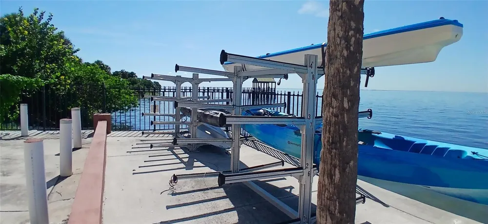 650 PINELLAS POINT DRIVE S #110 St Petersburg, FL 33705