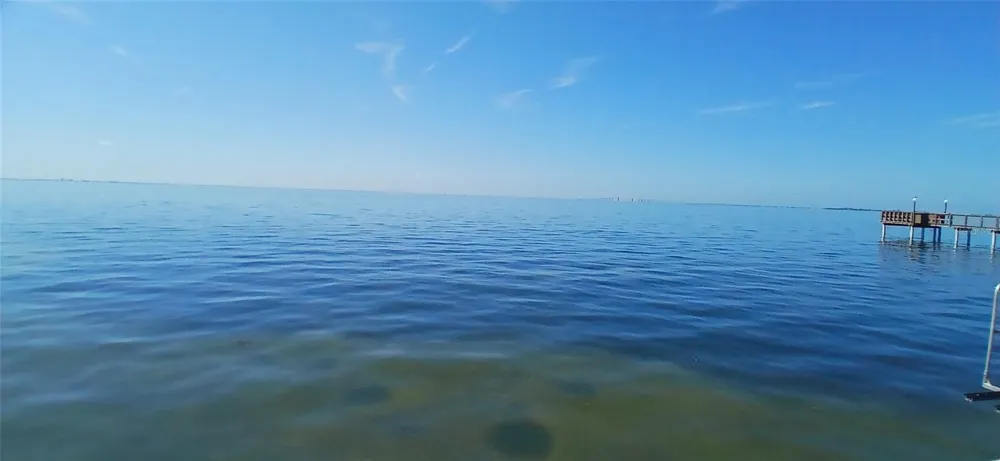 650 PINELLAS POINT DRIVE S #110 St Petersburg, FL 33705