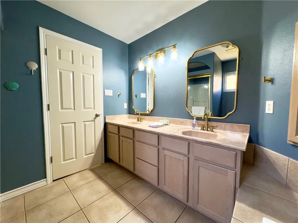 15006 Aruba Drive #D Corpus Christi, TX 78418
