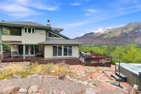 1955 County Road 203