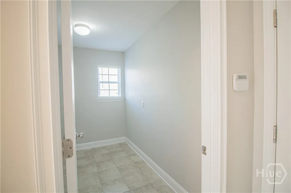 37 Wesleyan Drive Savannah, GA 31419