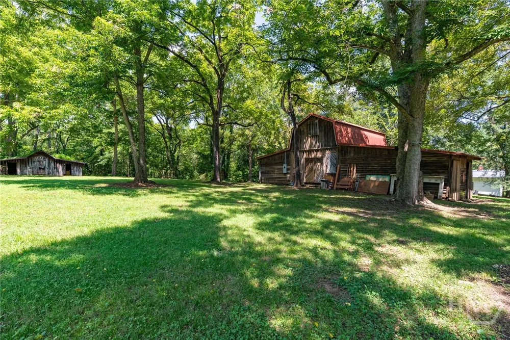 2425 Spratlin Mill Road Hull, GA 30646