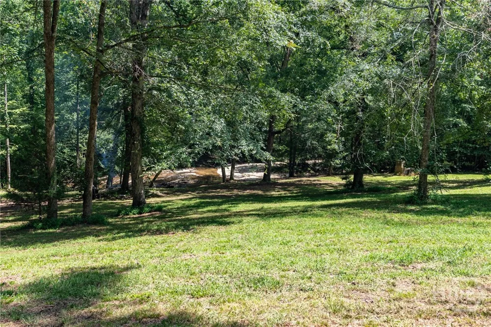2425 Spratlin Mill Road Hull, GA 30646