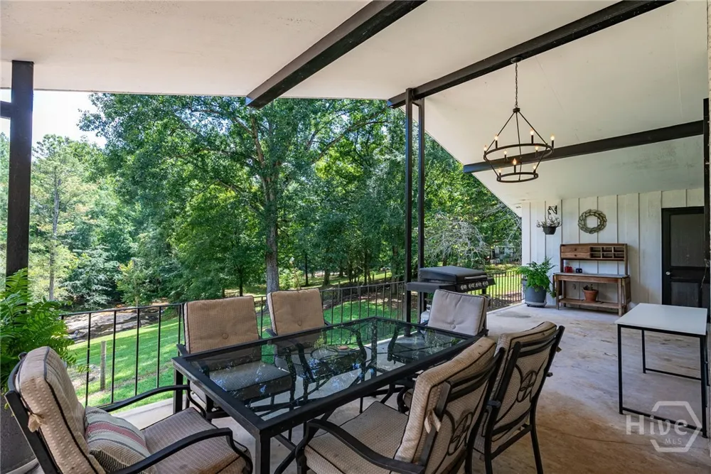2425 Spratlin Mill Road Hull, GA 30646