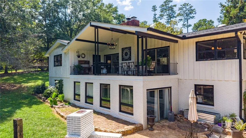 2425 Spratlin Mill Road Hull, GA 30646