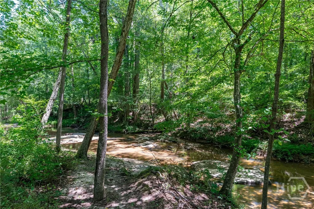 2425 Spratlin Mill Road Hull, GA 30646