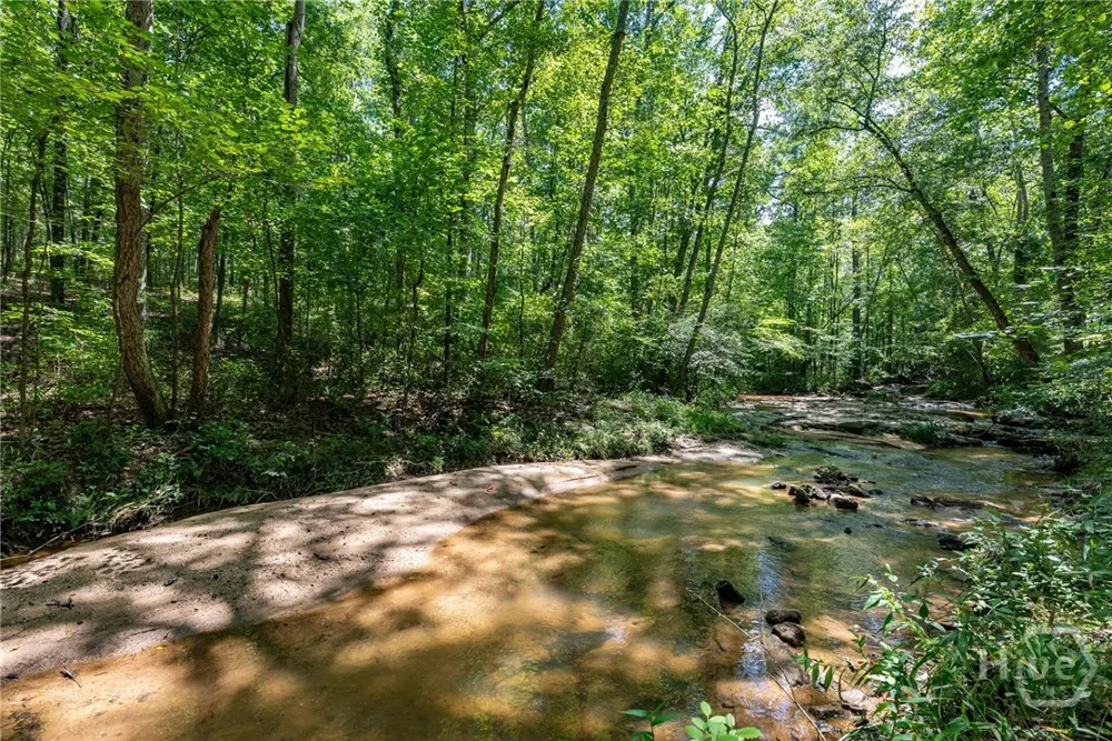 2425 Spratlin Mill Road Hull, GA 30646