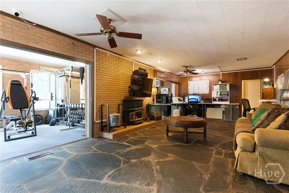 2425 Spratlin Mill Road Hull, GA 30646